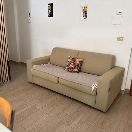 דירות אצ'י קטנה Casa Sole Sofie מראה חיצוני תמונה