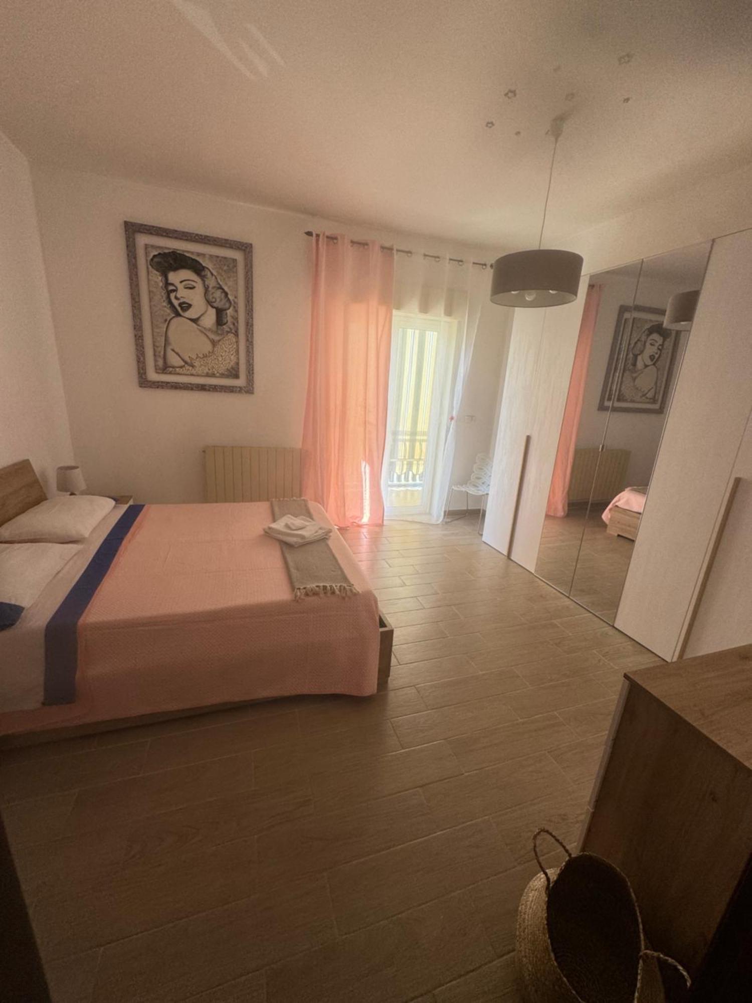 דירות אצ'י קטנה Casa Sole Sofie מראה חיצוני תמונה