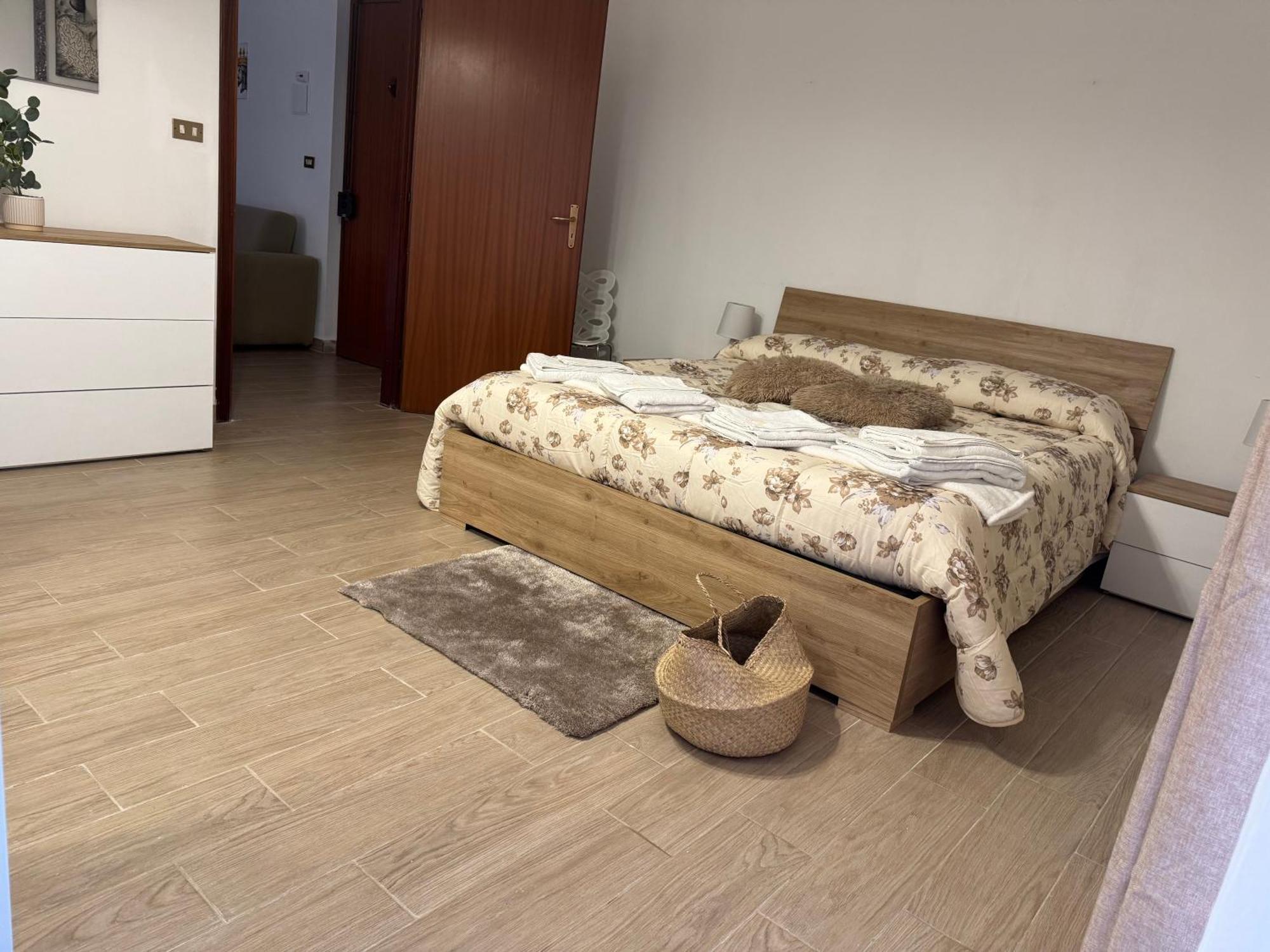 דירות אצ'י קטנה Casa Sole Sofie מראה חיצוני תמונה